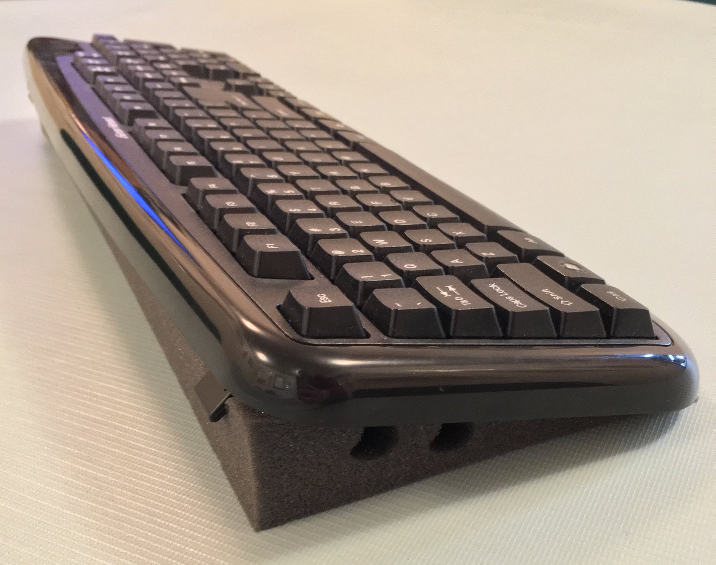 Dr. Handy's Keyboard Wedge - Computer keyboard's Best Ergonomic Angle